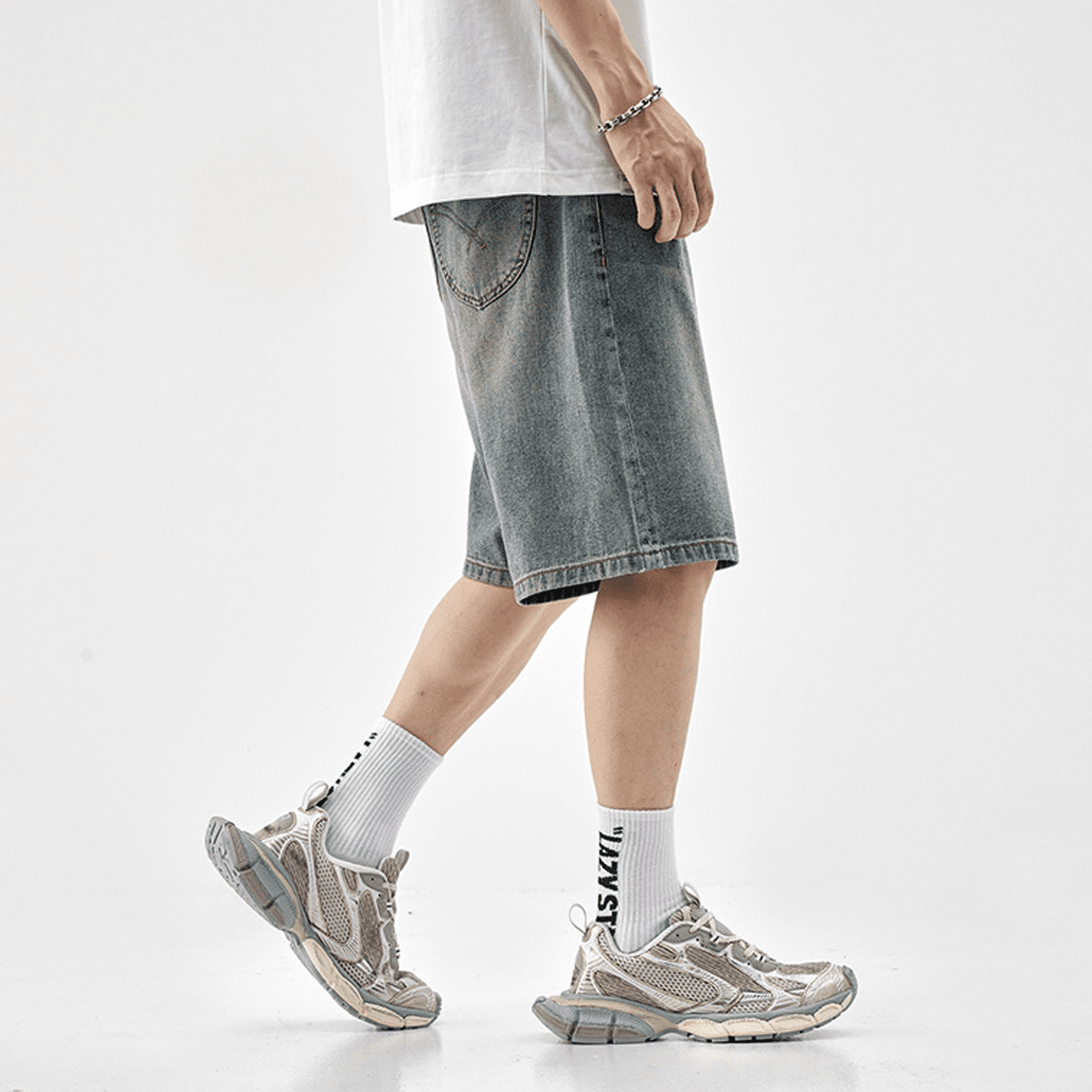 Vintage Straight-leg Loose Denim Shorts