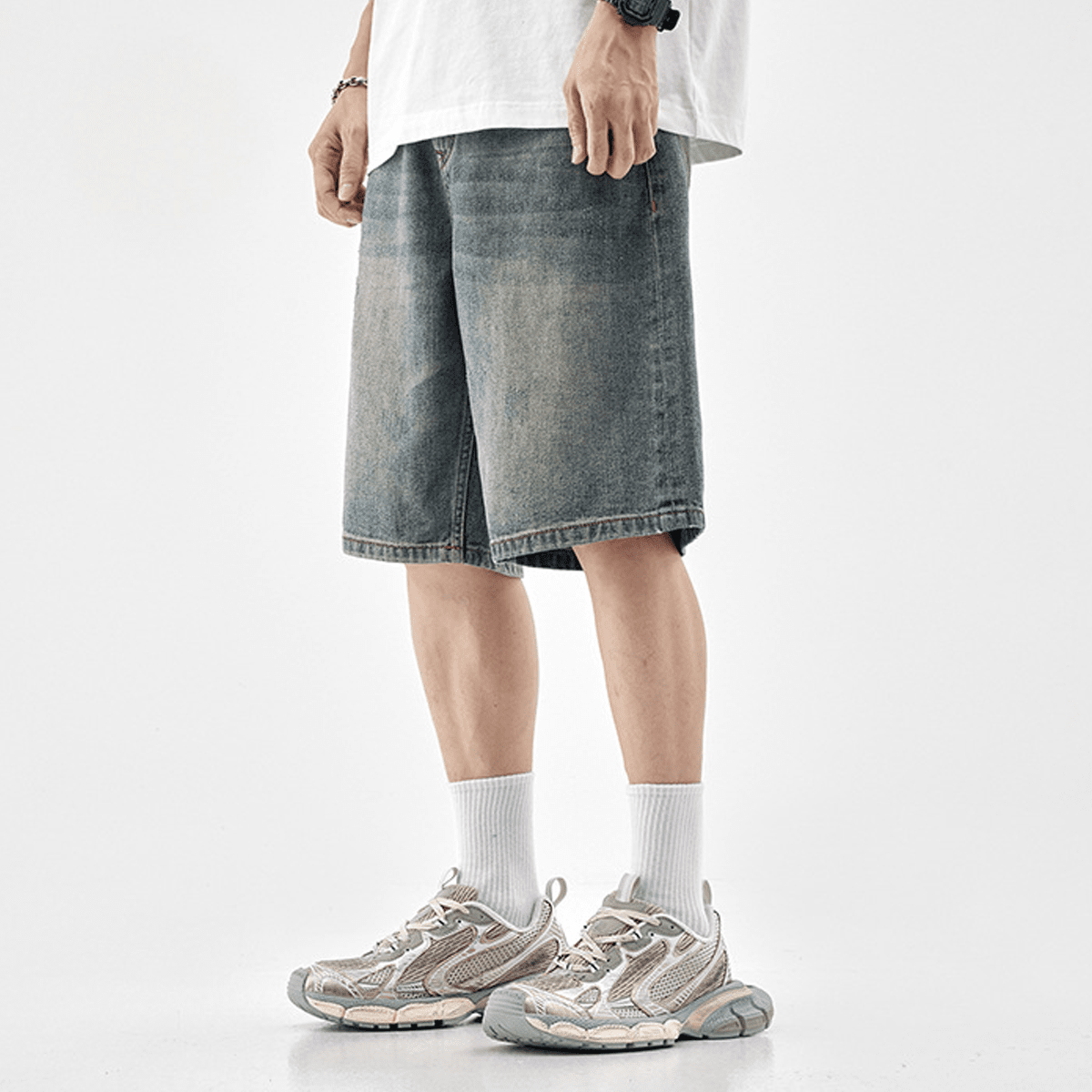 Vintage Straight-leg Loose Denim Shorts