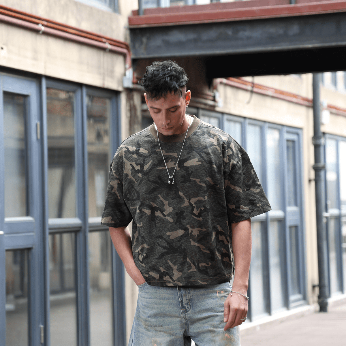 Unisex Heavyweight Camo Cropped Oversized T-Shirt (205GSM)